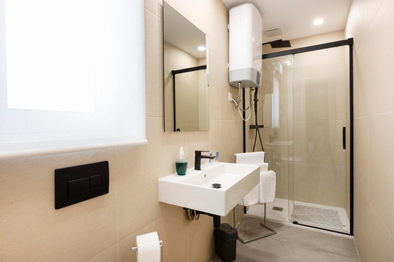 Apartment 13-hosted By Sweetstay Gzira